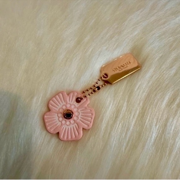 Coach Pink Tea rose Hangtag - Picture 2 of 4